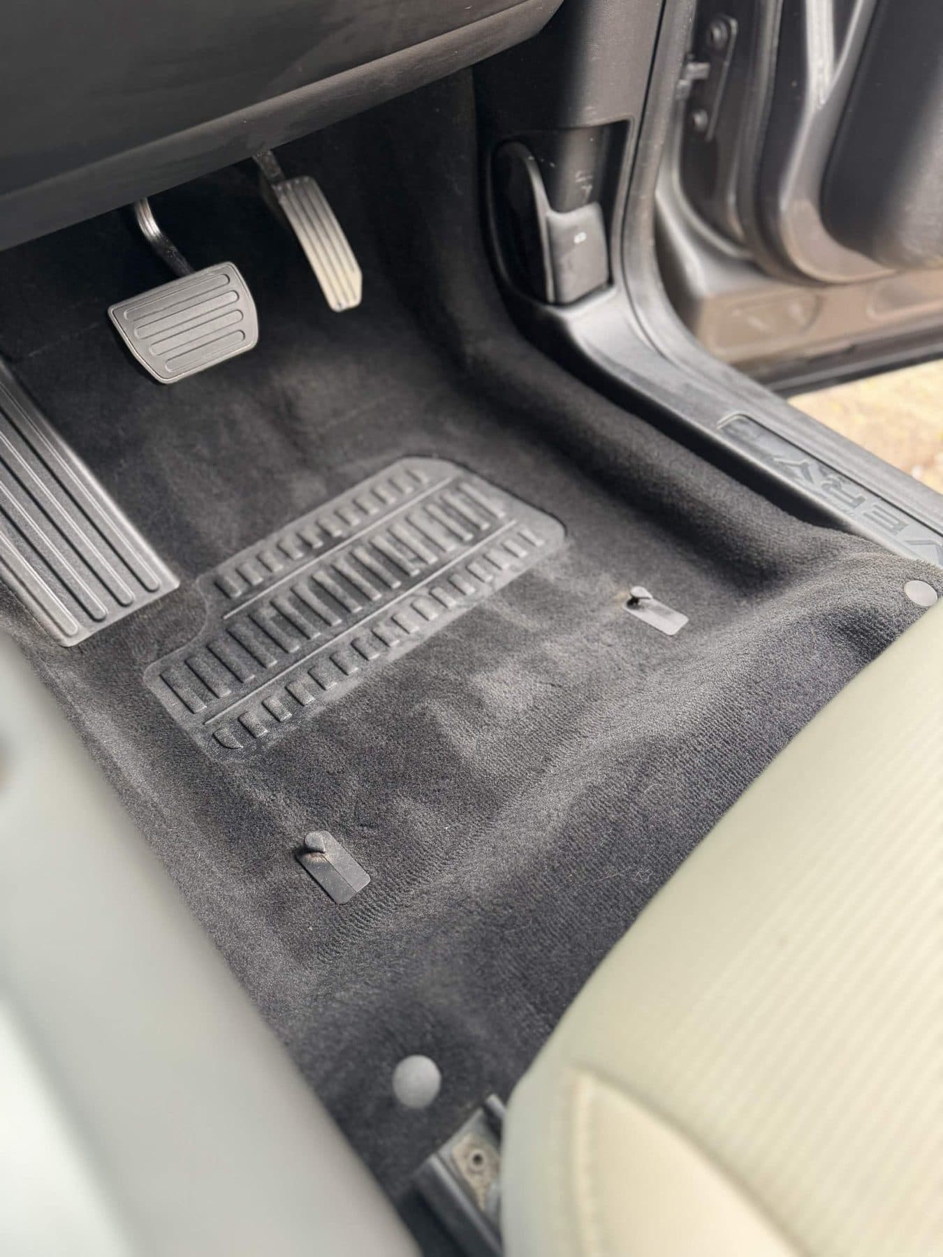 Vehicle footwell after an Interior Deep Clean