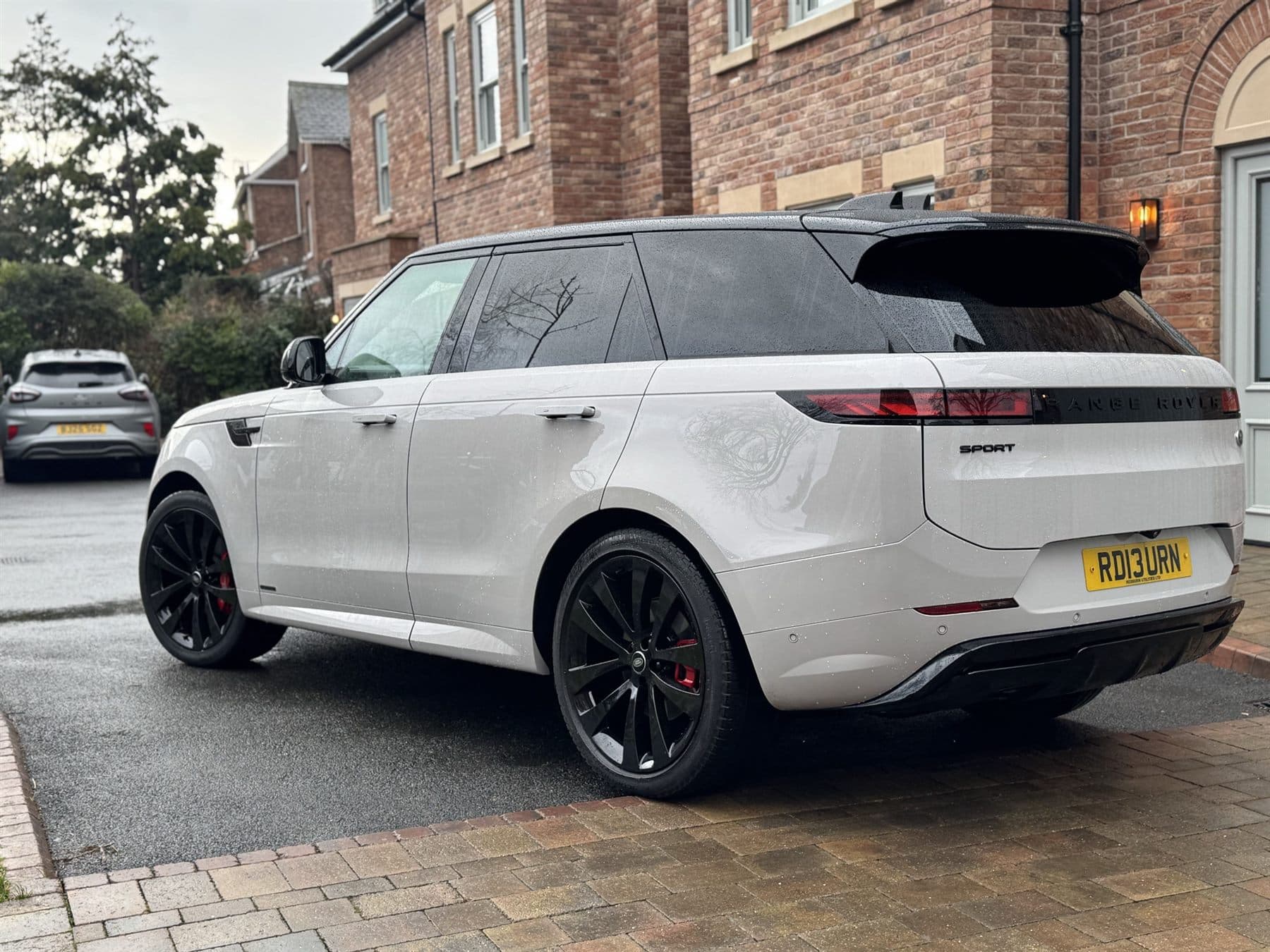 White Range Rover after an exterior clean